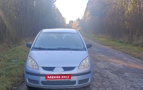 Mitsubishi Colt VI рестайлинг, 2007 год, 320 000 рублей, 1 фотография