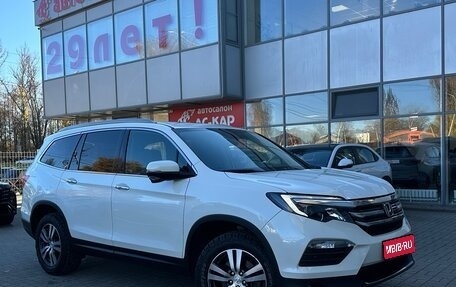 Honda Pilot III рестайлинг, 2017 год, 3 400 000 рублей, 1 фотография