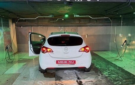Opel Astra J, 2012 год, 600 000 рублей, 3 фотография