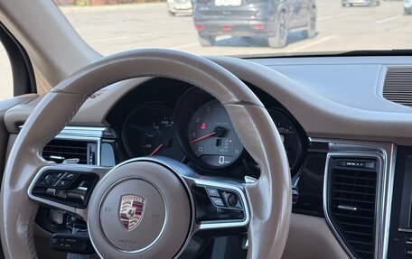 Porsche Macan I рестайлинг, 2015 год, 2 150 000 рублей, 15 фотография