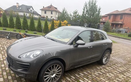 Porsche Macan I рестайлинг, 2015 год, 1 715 000 рублей, 5 фотография