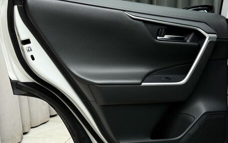 Toyota RAV4, 2021 год, 3 299 000 рублей, 25 фотография