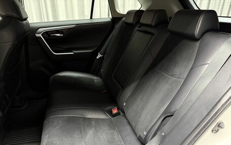Toyota RAV4, 2021 год, 3 299 000 рублей, 26 фотография