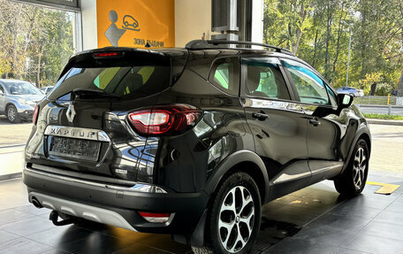 Renault Kaptur I рестайлинг, 2017 год, 1 300 000 рублей, 6 фотография