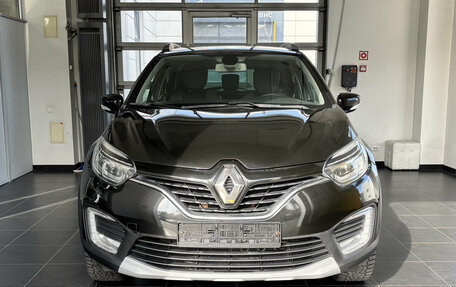 Renault Kaptur I рестайлинг, 2017 год, 1 300 000 рублей, 2 фотография