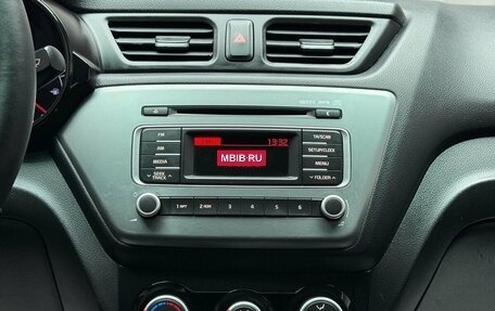 KIA Rio III рестайлинг, 2016 год, 999 000 рублей, 13 фотография