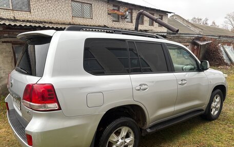 Toyota Land Cruiser 200, 2010 год, 2 400 000 рублей, 3 фотография