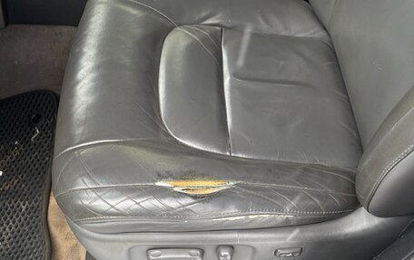 Toyota Land Cruiser 200, 2010 год, 2 400 000 рублей, 8 фотография