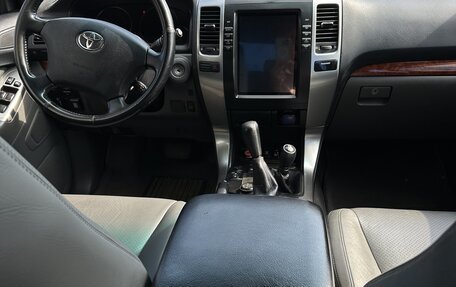 Toyota Land Cruiser Prado 120, 2005 год, 1 900 000 рублей, 21 фотография