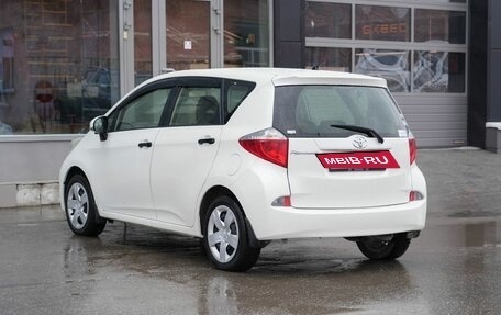 Toyota Ractis II, 2013 год, 850 000 рублей, 7 фотография