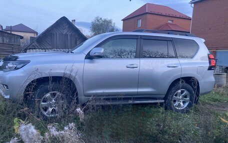 Toyota Land Cruiser Prado 150 рестайлинг, 2017 год, 5 100 000 рублей, 4 фотография