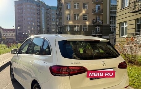 Mercedes-Benz B-Класс, 2019 год, 2 300 000 рублей, 8 фотография