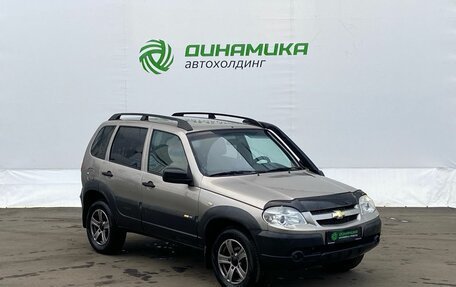 Chevrolet Niva I рестайлинг, 2017 год, 650 000 рублей, 3 фотография