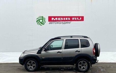 Chevrolet Niva I рестайлинг, 2017 год, 650 000 рублей, 8 фотография