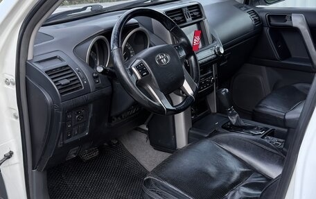 Toyota Land Cruiser Prado 150 рестайлинг, 2012 год, 2 255 000 рублей, 6 фотография
