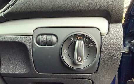 Volkswagen Golf VII рестайлинг, 2011 год, 990 000 рублей, 15 фотография