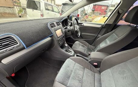Volkswagen Golf VII рестайлинг, 2011 год, 990 000 рублей, 24 фотография