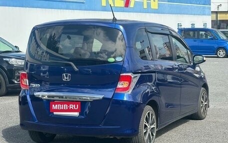 Honda Freed I, 2012 год, 1 150 000 рублей, 4 фотография