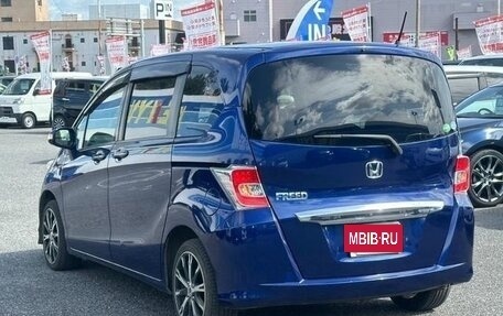 Honda Freed I, 2012 год, 1 150 000 рублей, 2 фотография