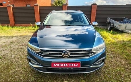 Volkswagen Passat B8 рестайлинг, 2020 год, 3 390 000 рублей, 1 фотография