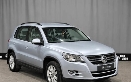 Volkswagen Tiguan I, 2010 год, 788 235 рублей, 3 фотография
