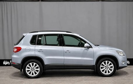 Volkswagen Tiguan I, 2010 год, 788 235 рублей, 8 фотография