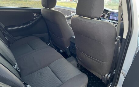 Toyota Corolla, 2005 год, 585 000 рублей, 11 фотография
