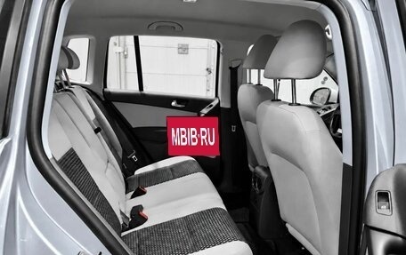 Volkswagen Tiguan I, 2010 год, 788 235 рублей, 10 фотография