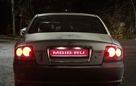 Hyundai Sonata IV рестайлинг, 2006 год, 270 000 рублей, 4 фотография
