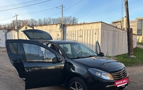 Renault Sandero I, 2011 год, 380 000 рублей, 3 фотография