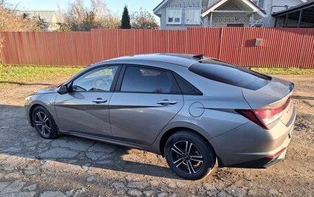 Hyundai Elantra, 2021 год, 1 820 000 рублей, 4 фотография