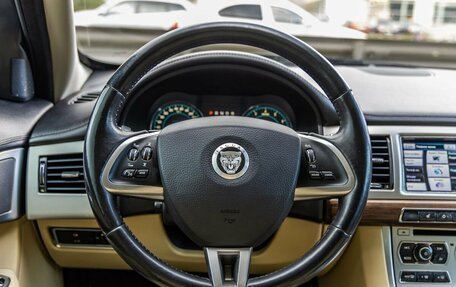Jaguar XF I рестайлинг, 2013 год, 1 198 000 рублей, 15 фотография
