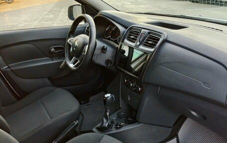 Renault Logan II, 2019 год, 729 900 рублей, 14 фотография