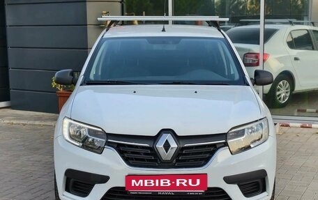 Renault Logan II, 2019 год, 729 900 рублей, 6 фотография