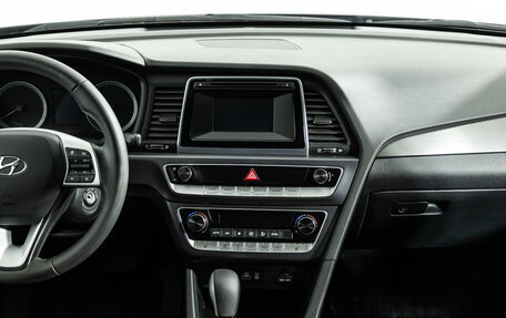 Hyundai Sonata VII, 2018 год, 1 749 700 рублей, 14 фотография