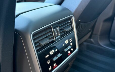 Porsche Cayenne III, 2024 год, 14 113 000 рублей, 16 фотография