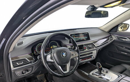 BMW 7 серия, 2016 год, 2 950 000 рублей, 16 фотография