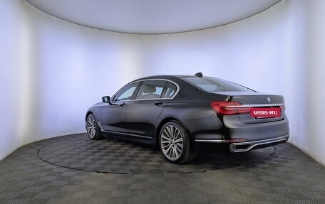 BMW 7 серия, 2016 год, 2 950 000 рублей, 7 фотография