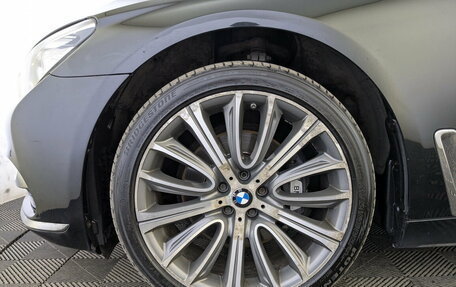 BMW 7 серия, 2016 год, 2 950 000 рублей, 18 фотография