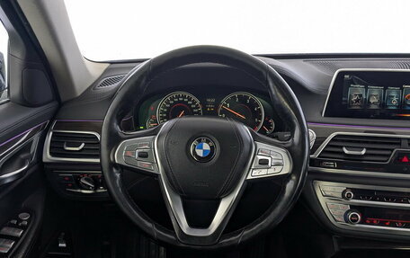 BMW 7 серия, 2016 год, 2 950 000 рублей, 22 фотография