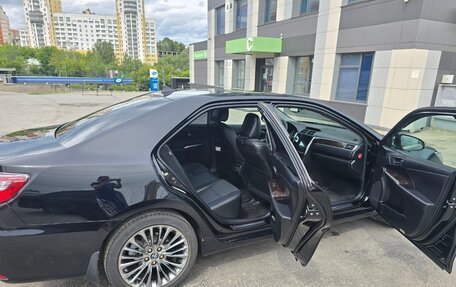 Toyota Camry, 2016 год, 2 800 000 рублей, 4 фотография