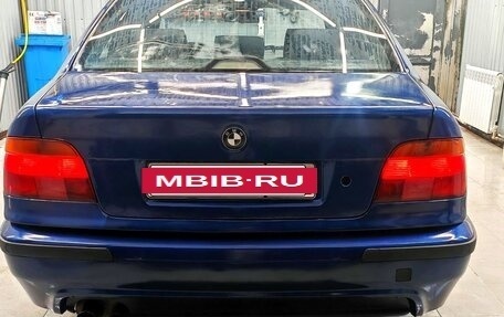BMW 5 серия, 1996 год, 530 000 рублей, 3 фотография