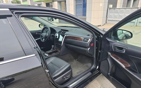 Toyota Camry, 2016 год, 2 800 000 рублей, 5 фотография