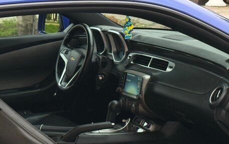 Chevrolet Camaro IV, 2013 год, 1 520 000 рублей, 12 фотография