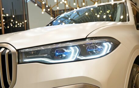 BMW X7, 2022 год, 10 550 000 рублей, 2 фотография
