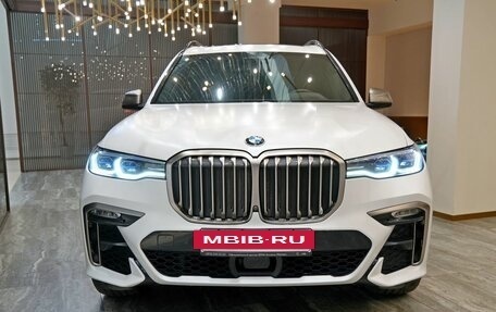BMW X7, 2022 год, 10 550 000 рублей, 3 фотография