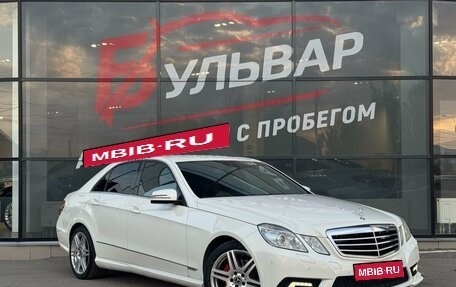 Mercedes-Benz E-Класс, 2011 год, 1 449 000 рублей, 1 фотография