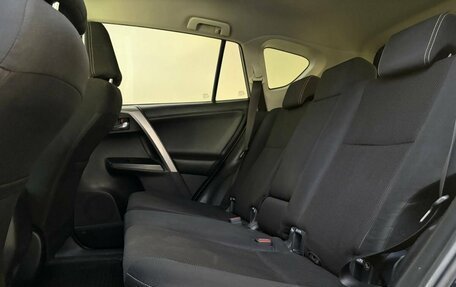 Toyota RAV4, 2017 год, 2 450 000 рублей, 15 фотография