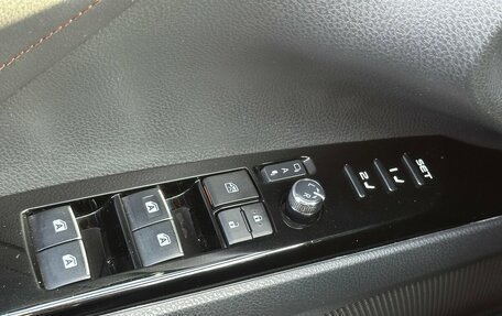 Toyota Camry, 2019 год, 2 800 000 рублей, 8 фотография