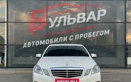 Mercedes-Benz E-Класс, 2011 год, 1 449 000 рублей, 2 фотография